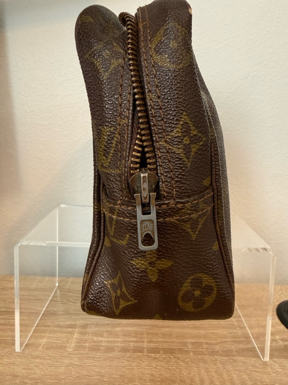 Louis Vuitton Monogram Trousse 28 toilette - Picture 3 of 12